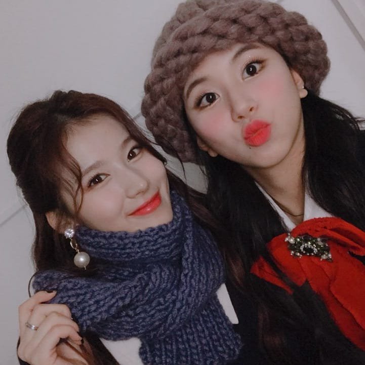 짱예로운 트와이스 사나 모음.jpgGIF | 인스티즈