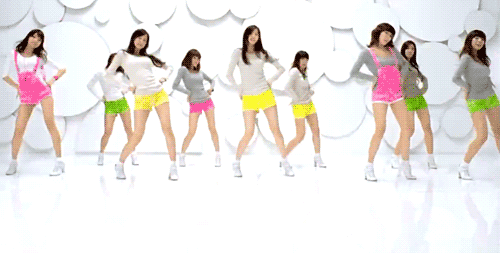 gee 하면 가장 먼저 떠오르는 의상은? | 인스티즈